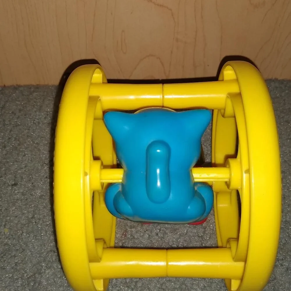 Playskool Busy Chase N Crawl Duckies rolling  + Chase dog & Cat used